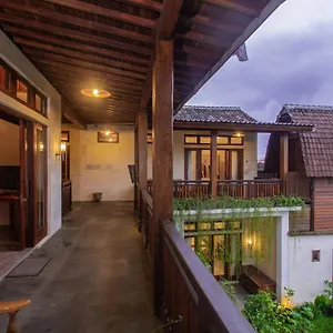 4* فندق Graha Petulu By Pramana