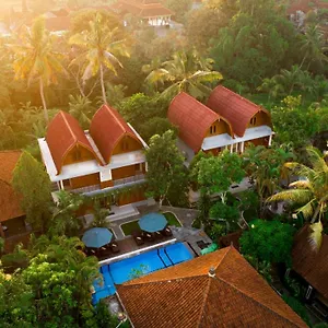 3* Aldeamento Turístico Gunung Merta