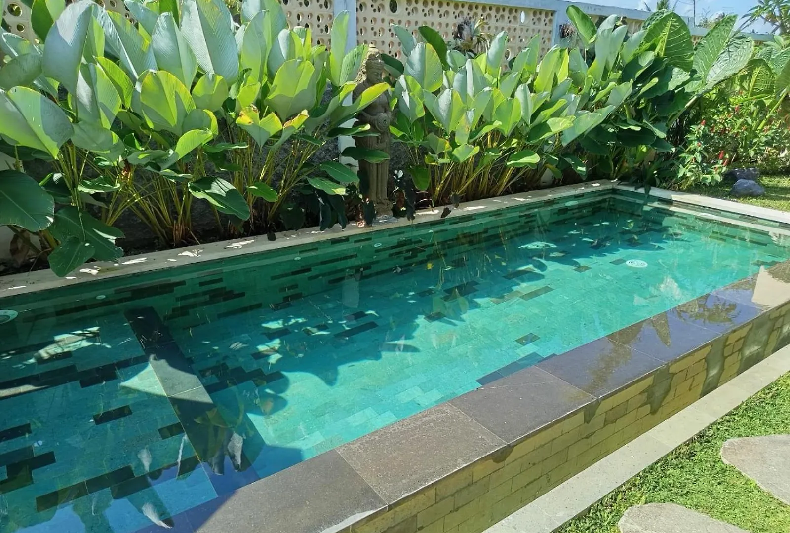 Puri Ume Dewi Deluxe Room Ubud Bed & Breakfast